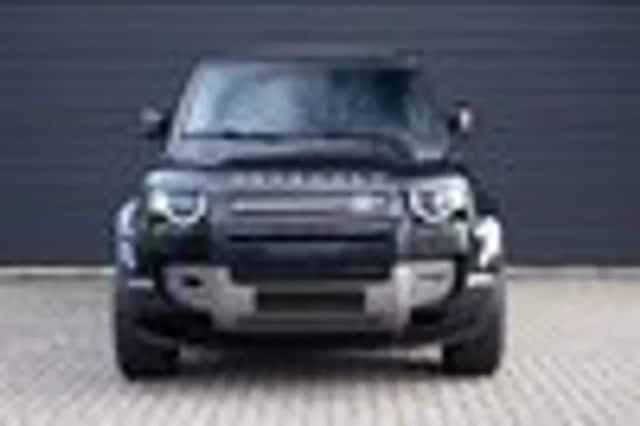Land Rover Defender (2022) thumbnail 37