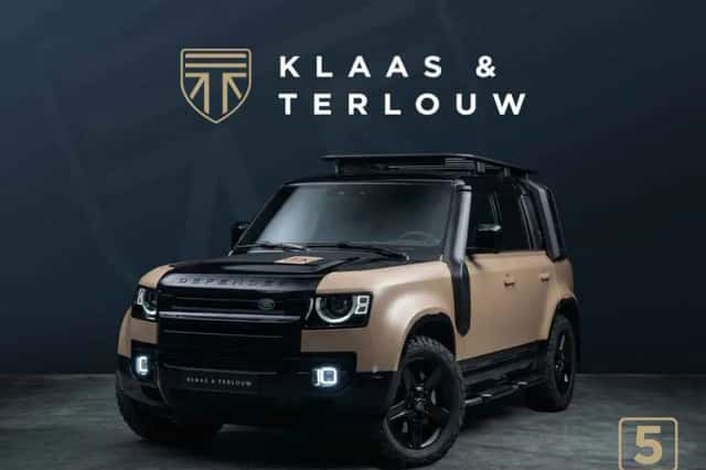 Land Rover Defender (2025)