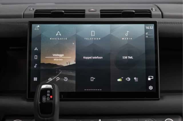 Land Rover Defender (2025) thumbnail 37