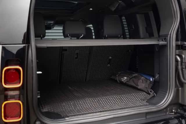 Land Rover Defender (2025) thumbnail 57