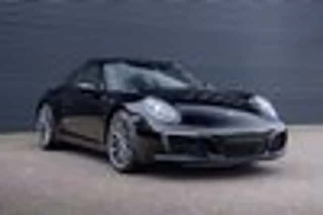 Porsche 911 (2016) thumbnail 31