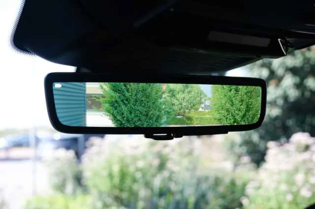 Land Rover Range Rover Sport (2024) thumbnail 26