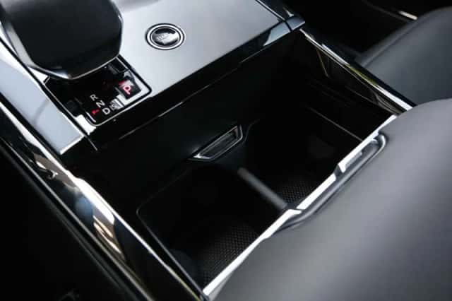 Land Rover Range Rover Sport (2024) thumbnail 33