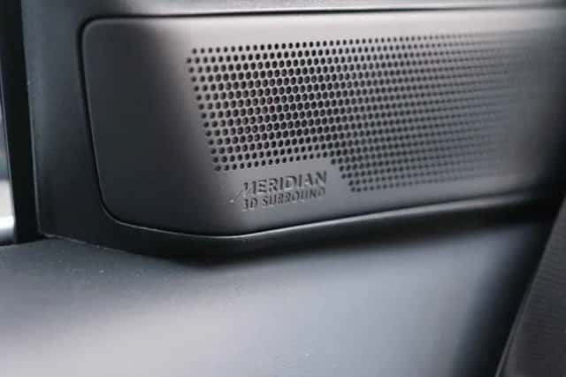 Land Rover Range Rover Sport (2024) thumbnail 36