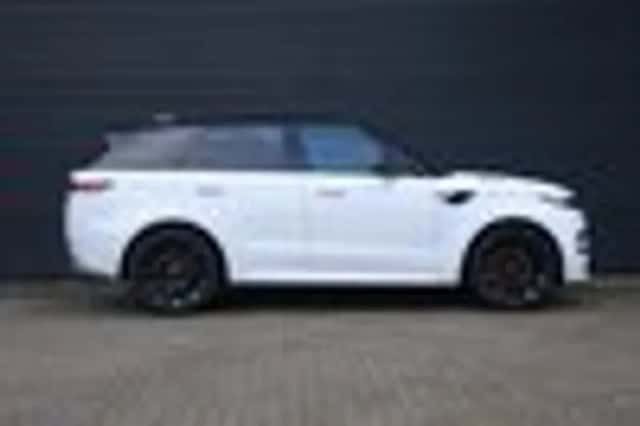 Land Rover Range Rover Sport (2024) thumbnail 50