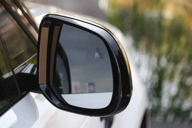 Land Rover Range Rover Sport (2024) thumbnail 9