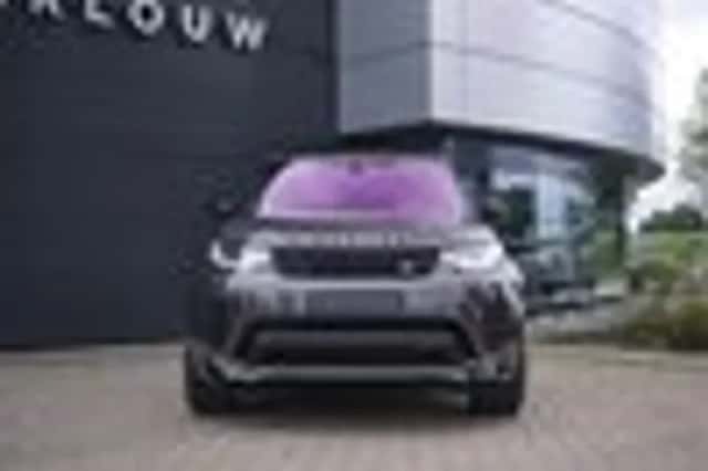 Land Rover Discovery (2023) thumbnail 44