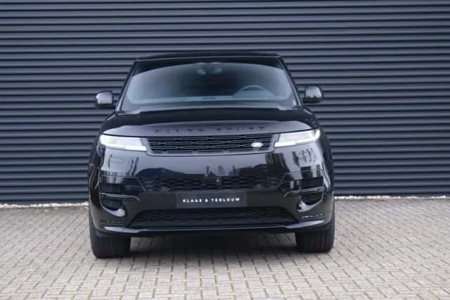 Land Rover Range Rover Sport (2024) thumbnail 3