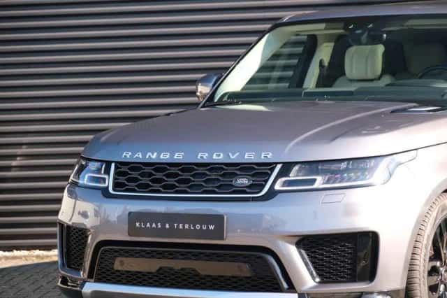 Land Rover Range Rover Sport (2021) thumbnail 2