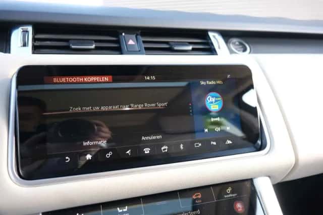 Land Rover Range Rover Sport (2021) thumbnail 32