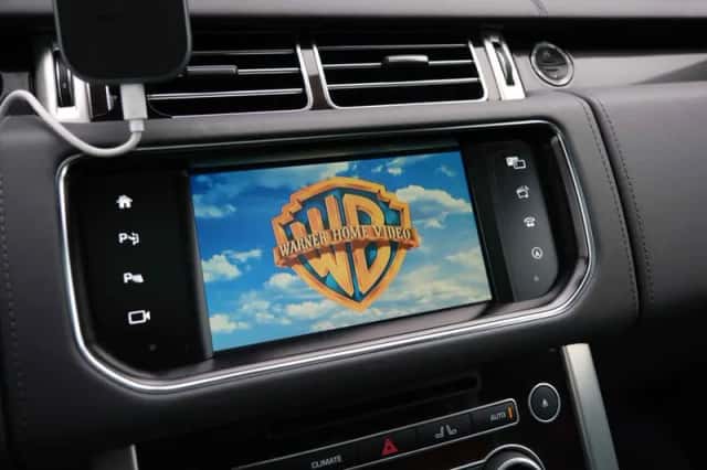 Land Rover Range Rover (2016) thumbnail 71