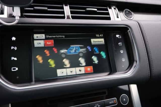 Land Rover Range Rover (2016) thumbnail 74