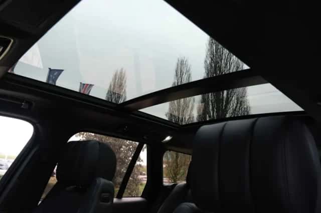 Land Rover Range Rover (2016) thumbnail 82