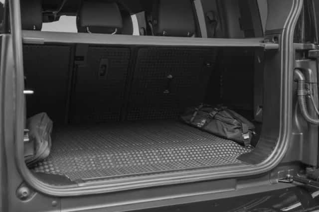 Land Rover Defender (2026) thumbnail 44