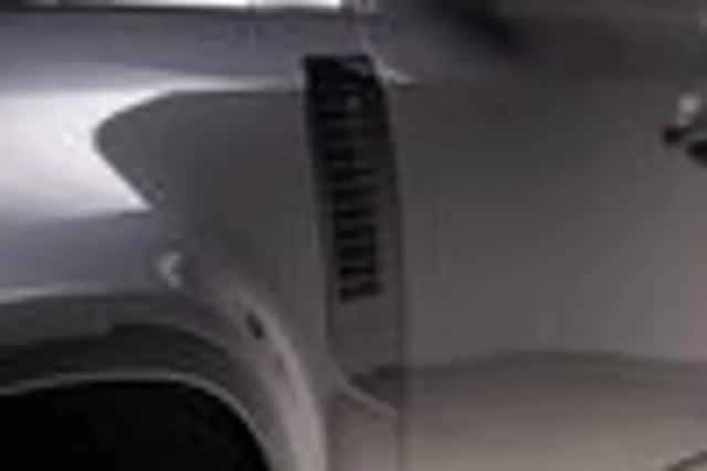 Land Rover Defender (2026) thumbnail 58