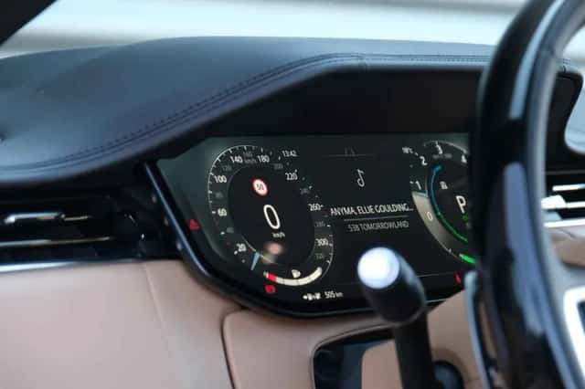 Land Rover Range Rover (2026) thumbnail 19