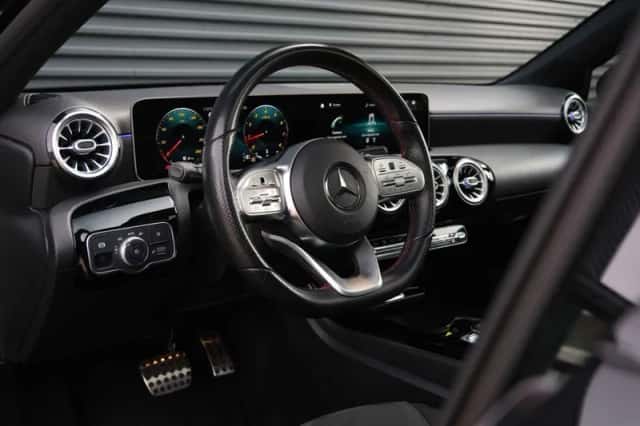 Mercedes-Benz A-Klasse (2018) thumbnail 5