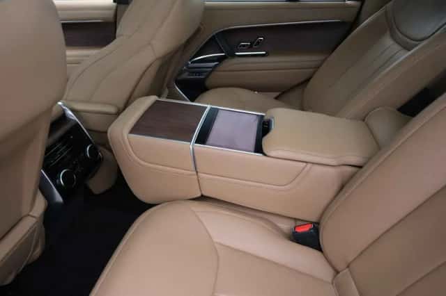 Land Rover Range Rover (2023) thumbnail 29