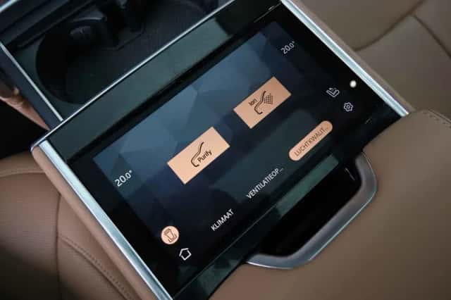 Land Rover Range Rover (2023) thumbnail 35