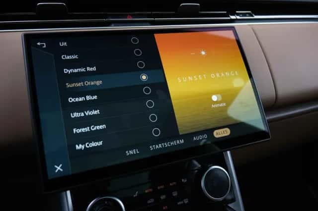 Land Rover Range Rover (2023) thumbnail 53