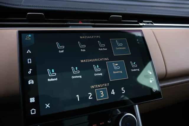 Land Rover Range Rover (2023) thumbnail 55