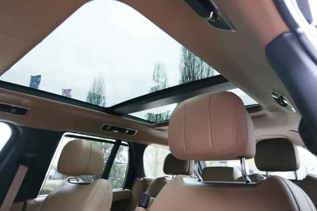 Land Rover Range Rover (2023) thumbnail 65
