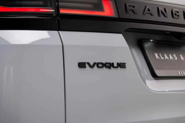 Land Rover Range Rover Evoque (2026) thumbnail 11