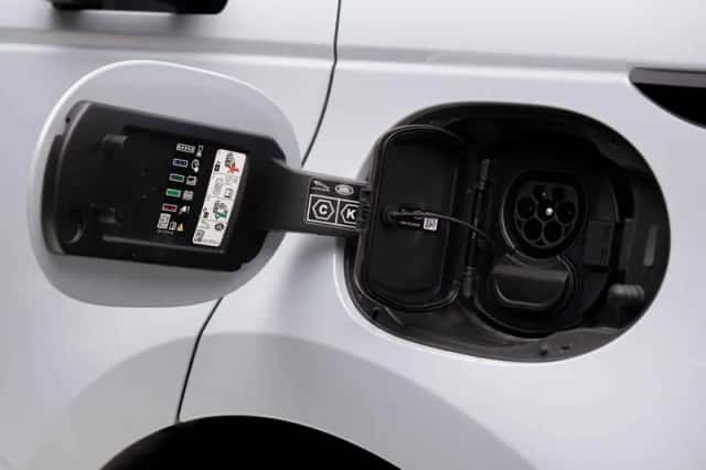 Land Rover Range Rover Evoque (2026) thumbnail 12