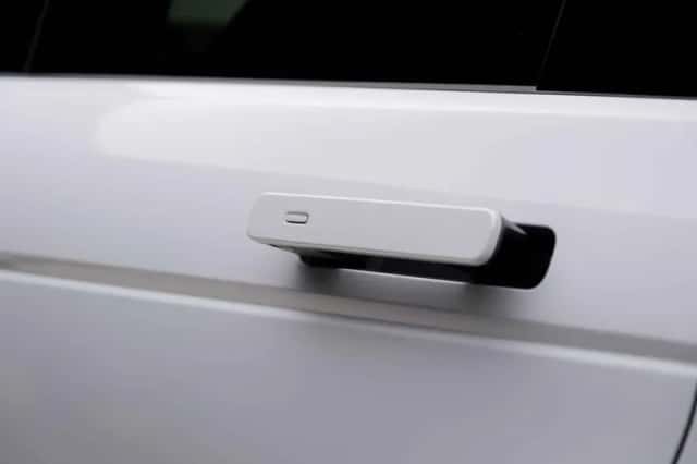 Land Rover Range Rover Evoque (2026) thumbnail 13