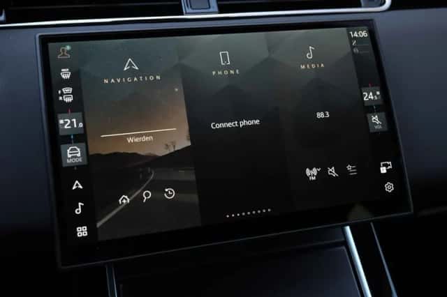 Land Rover Range Rover Evoque (2026) thumbnail 35