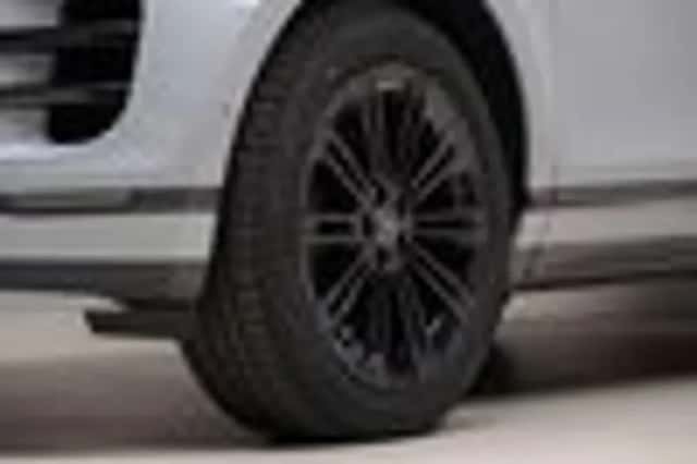 Land Rover Range Rover Evoque (2026) thumbnail 43