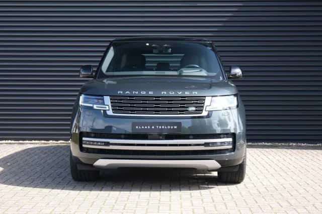 Land Rover Range Rover (2024) thumbnail 2