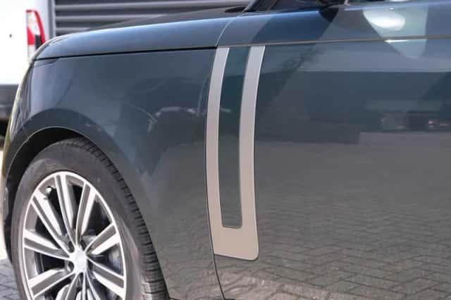 Land Rover Range Rover (2024) thumbnail 11