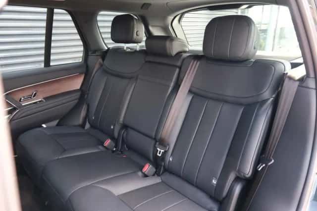 Land Rover Range Rover (2024) thumbnail 22