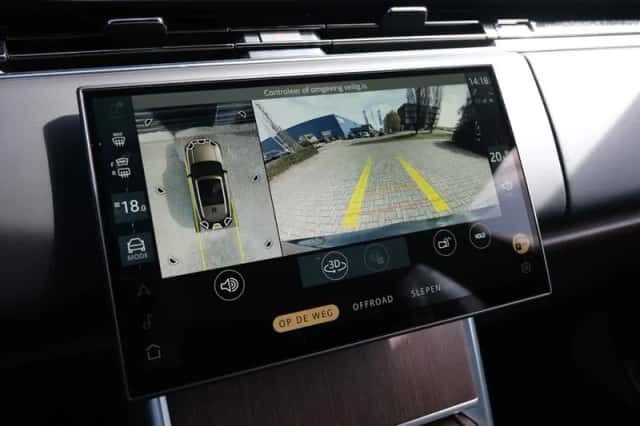 Land Rover Range Rover (2024) thumbnail 37