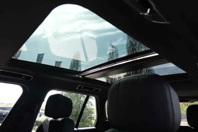 Land Rover Range Rover (2024) thumbnail 45