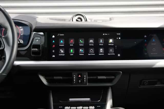 Porsche Cayenne (2024) thumbnail 33