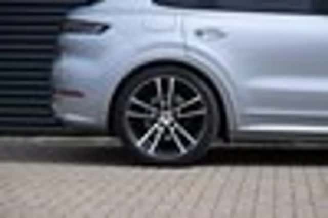 Porsche Cayenne (2024) thumbnail 61