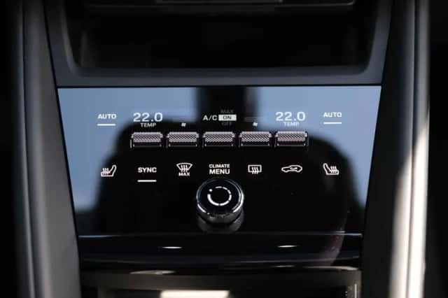 Porsche Macan (2026) thumbnail 25