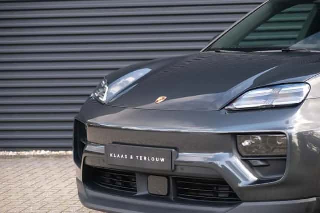 Porsche Macan (2026) thumbnail 29