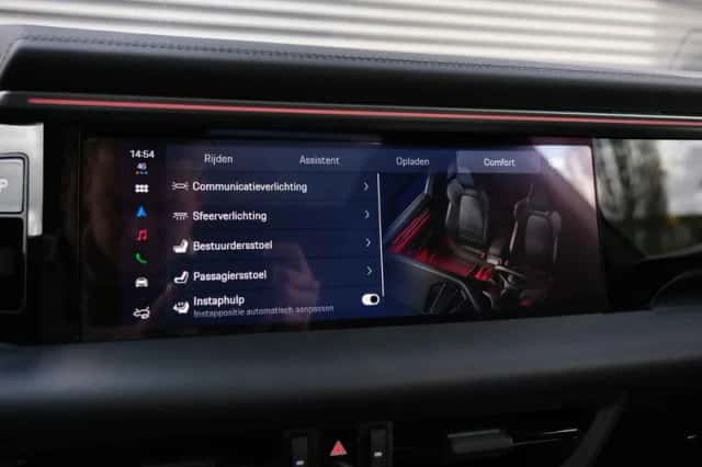 Porsche Macan (2026) thumbnail 39