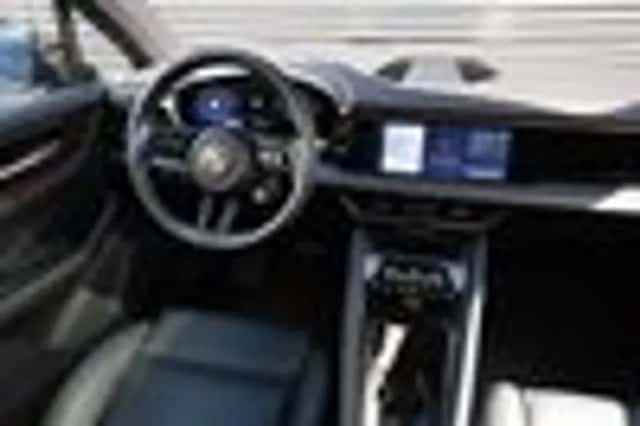 Porsche Macan (2026) thumbnail 51