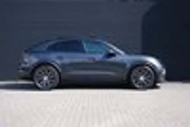 Porsche Macan (2026) thumbnail 53