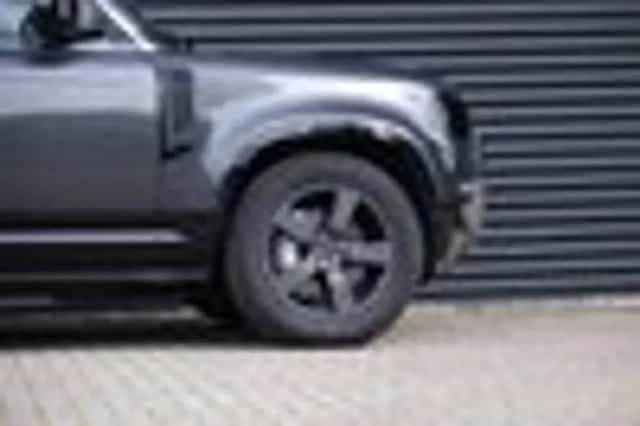 Land Rover Defender (2022) thumbnail 52