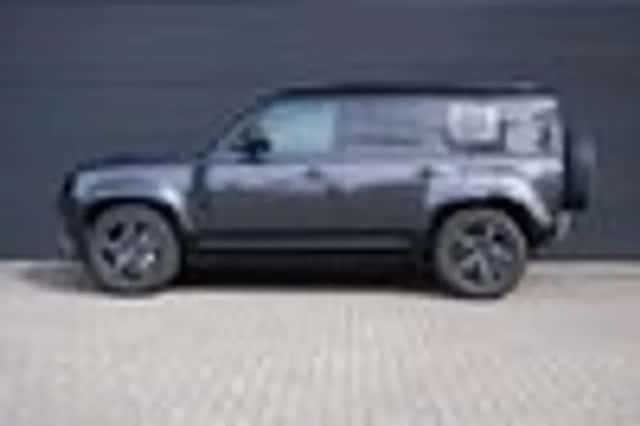 Land Rover Defender (2022) thumbnail 53