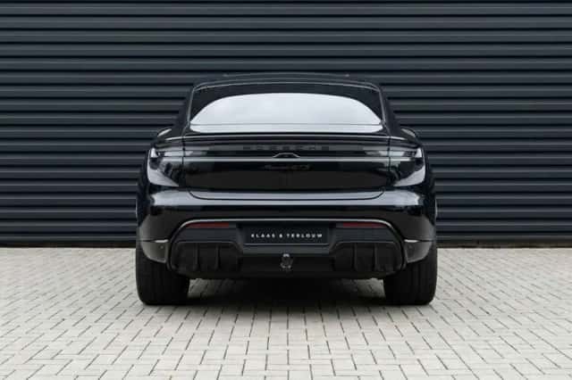 Porsche Macan (2026) thumbnail 3