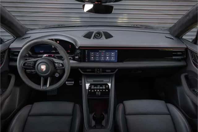 Porsche Macan (2026) thumbnail 6