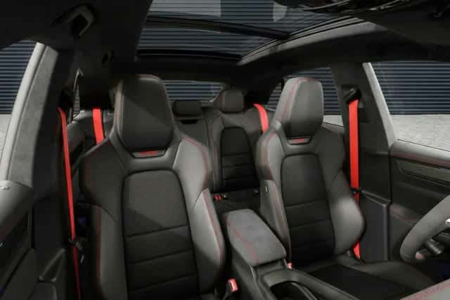 Porsche Macan (2026) thumbnail 9