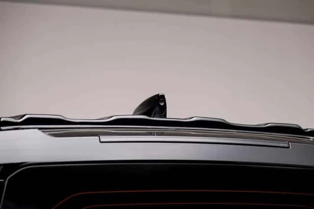 Land Rover Defender (2022) thumbnail 19