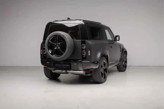 Land Rover Defender (2022) thumbnail 31